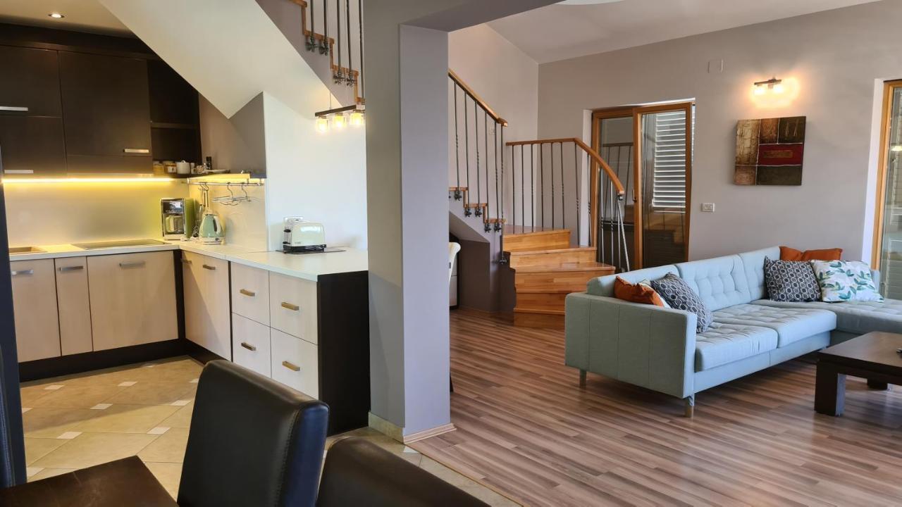 מאלינסקה Villa Amalia Apartments מראה חיצוני תמונה
