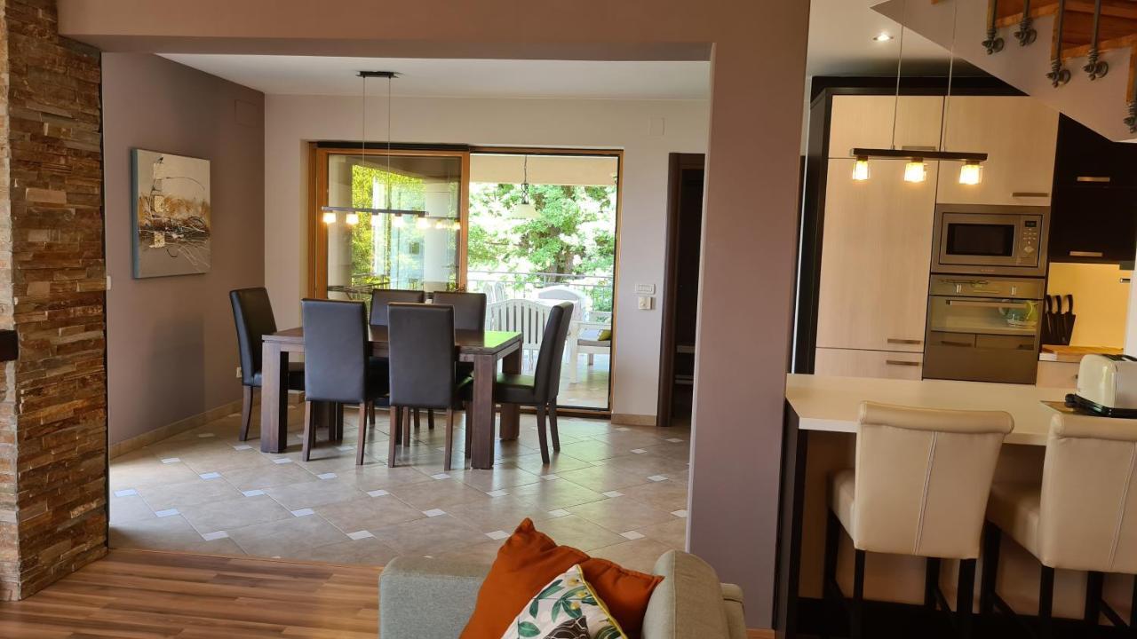 מאלינסקה Villa Amalia Apartments מראה חיצוני תמונה