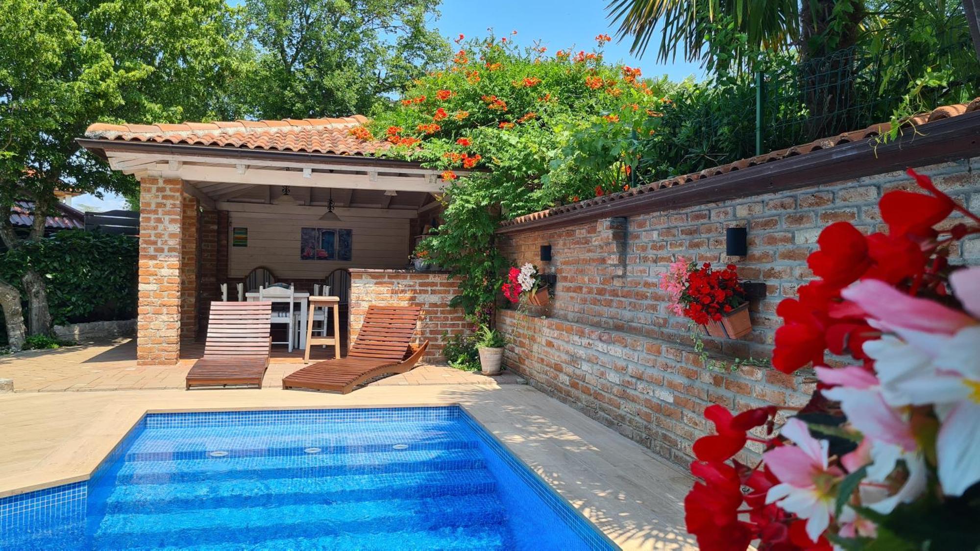 מאלינסקה Villa Amalia Apartments מראה חיצוני תמונה