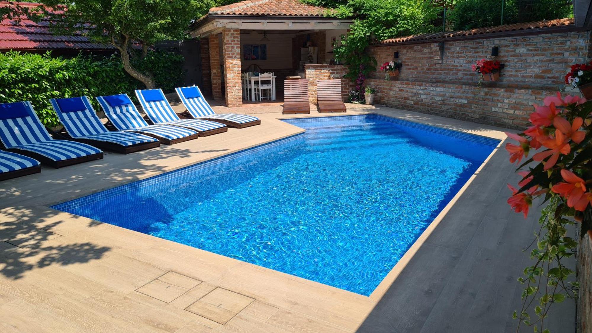 מאלינסקה Villa Amalia Apartments מראה חיצוני תמונה