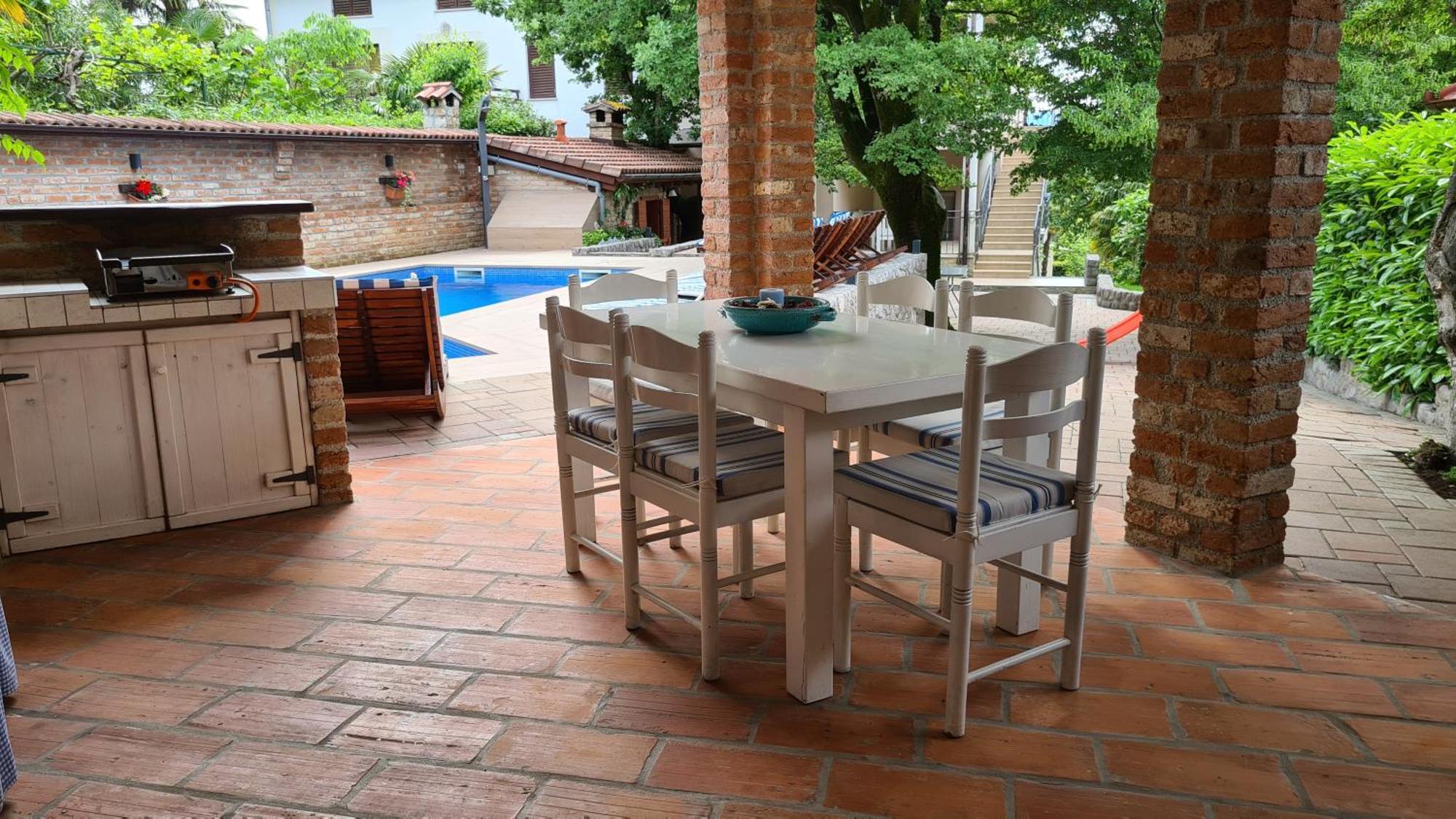 מאלינסקה Villa Amalia Apartments מראה חיצוני תמונה
