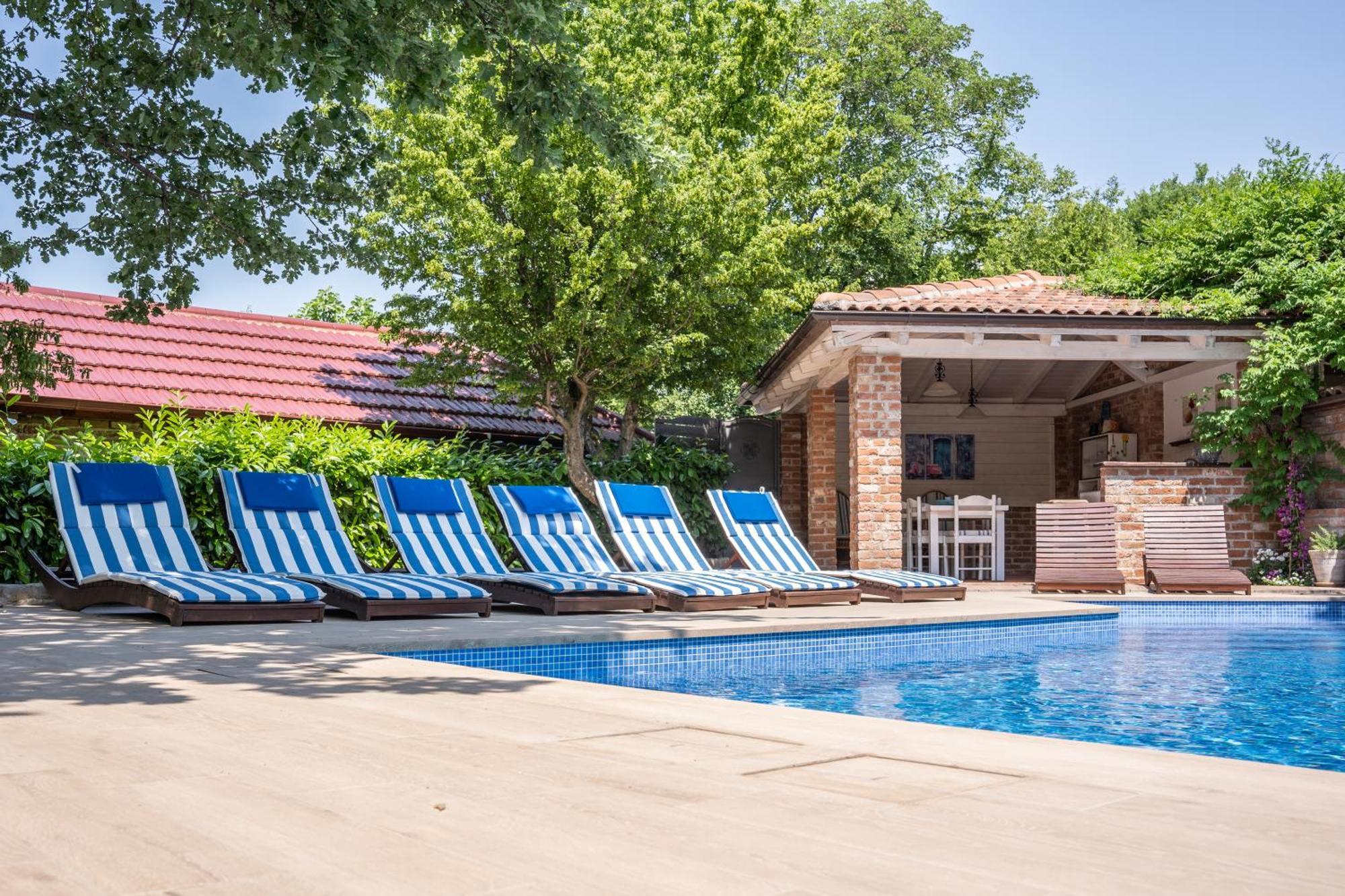 מאלינסקה Villa Amalia Apartments מראה חיצוני תמונה